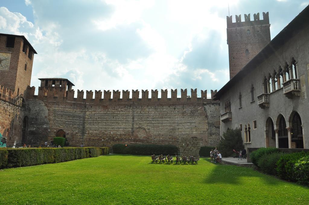 Casa Fola - City Centre Rooms Verona Exterior photo