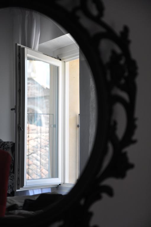 Casa Fola - City Centre Rooms Verona Exterior photo
